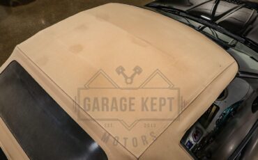 Chevrolet-Corvette-1992-Black-Tan-11