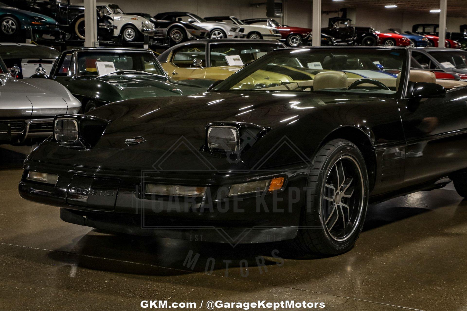 Chevrolet-Corvette-1992-Black-Tan-17