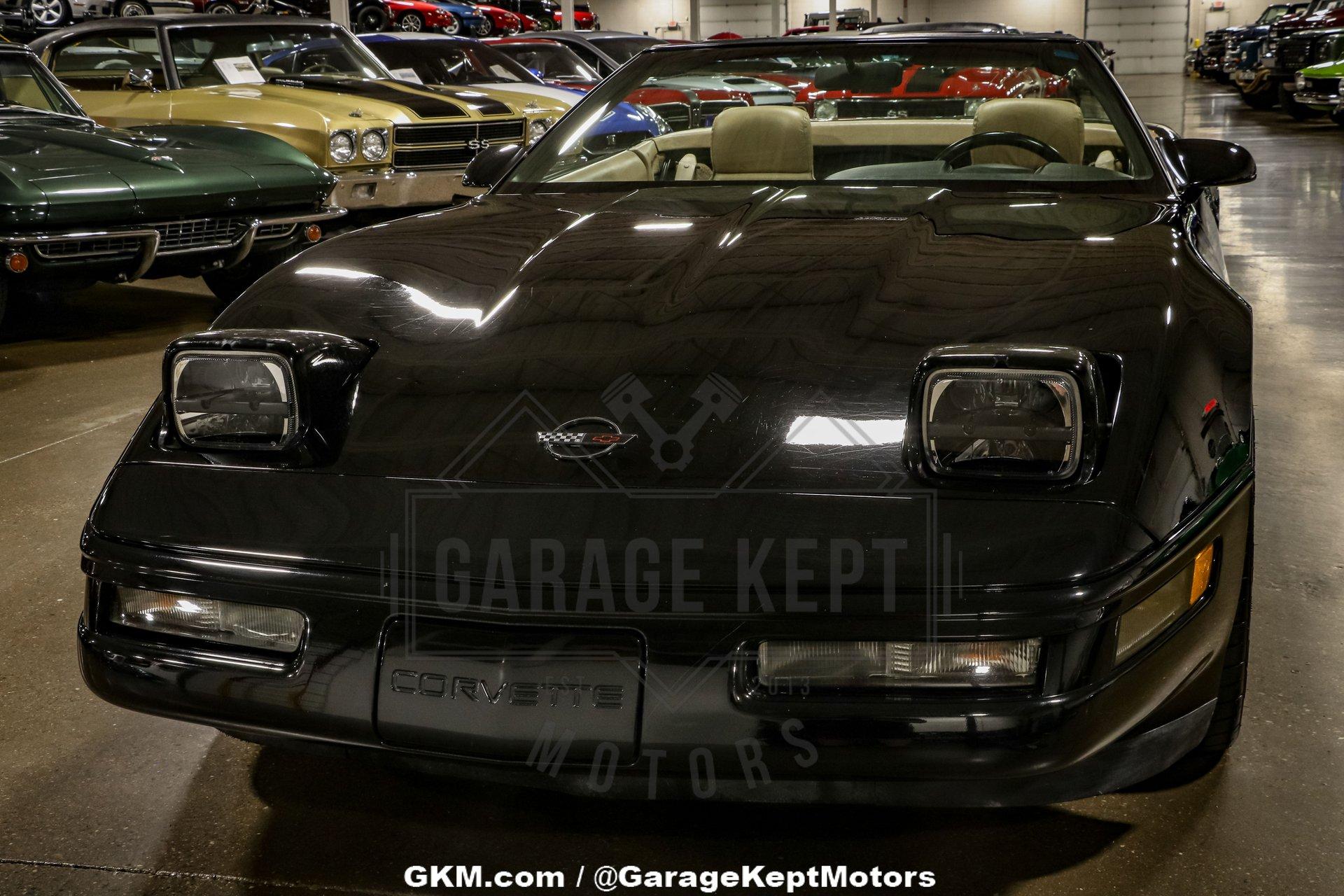 Chevrolet-Corvette-1992-Black-Tan-18