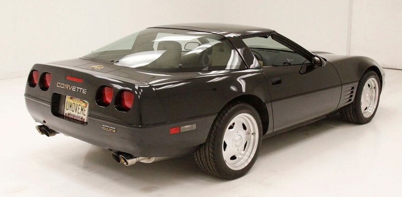 Chevrolet-Corvette-1992-Black-Tan-2