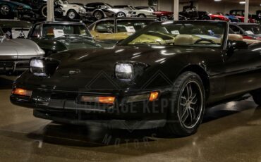 Chevrolet-Corvette-1992-Black-Tan-21