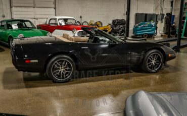 Chevrolet-Corvette-1992-Black-Tan-28