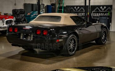 Chevrolet-Corvette-1992-Black-Tan-29