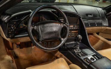 Chevrolet-Corvette-1992-Black-Tan-3