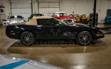 Chevrolet-Corvette-1992-Black-Tan-30