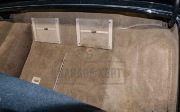 Chevrolet-Corvette-1992-Black-Tan-38