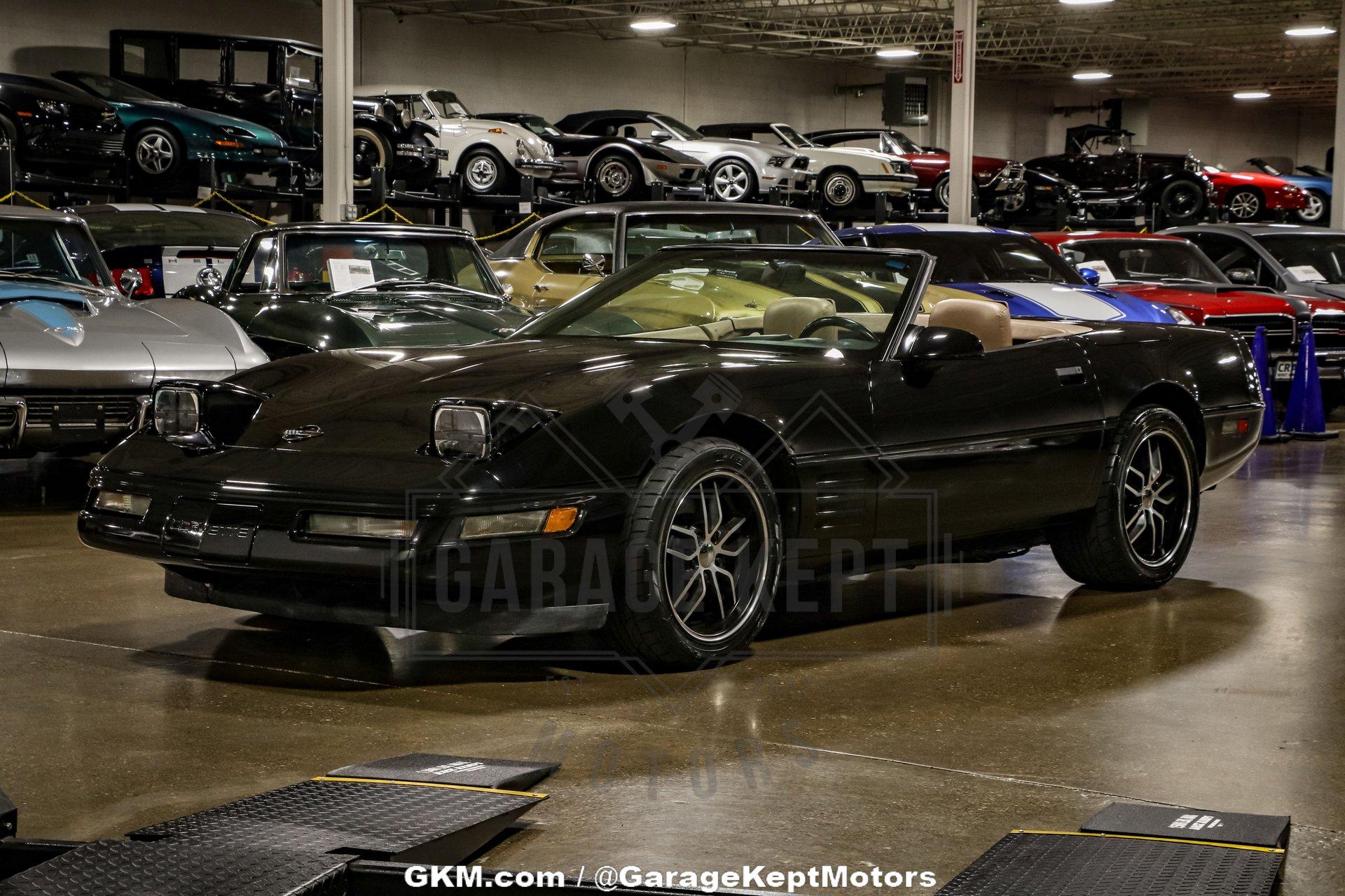 Chevrolet-Corvette-1992-Black-Tan-41