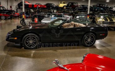 Chevrolet-Corvette-1992-Black-Tan-43