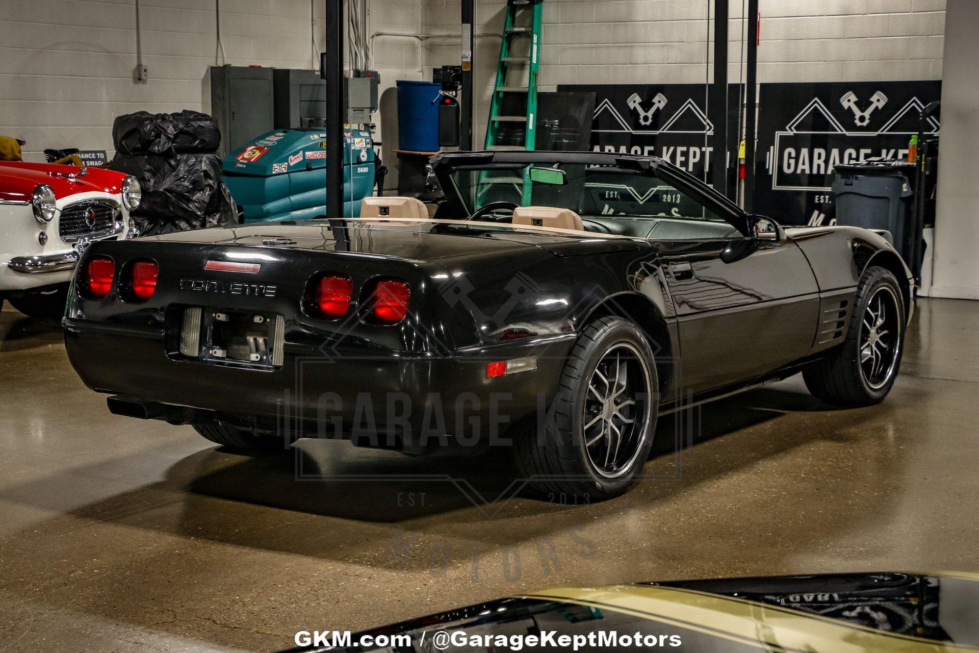 Chevrolet-Corvette-1992-Black-Tan-47