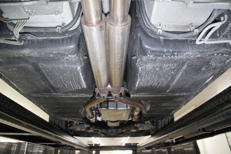 Chevrolet-Corvette-1992-Black-Tan-49