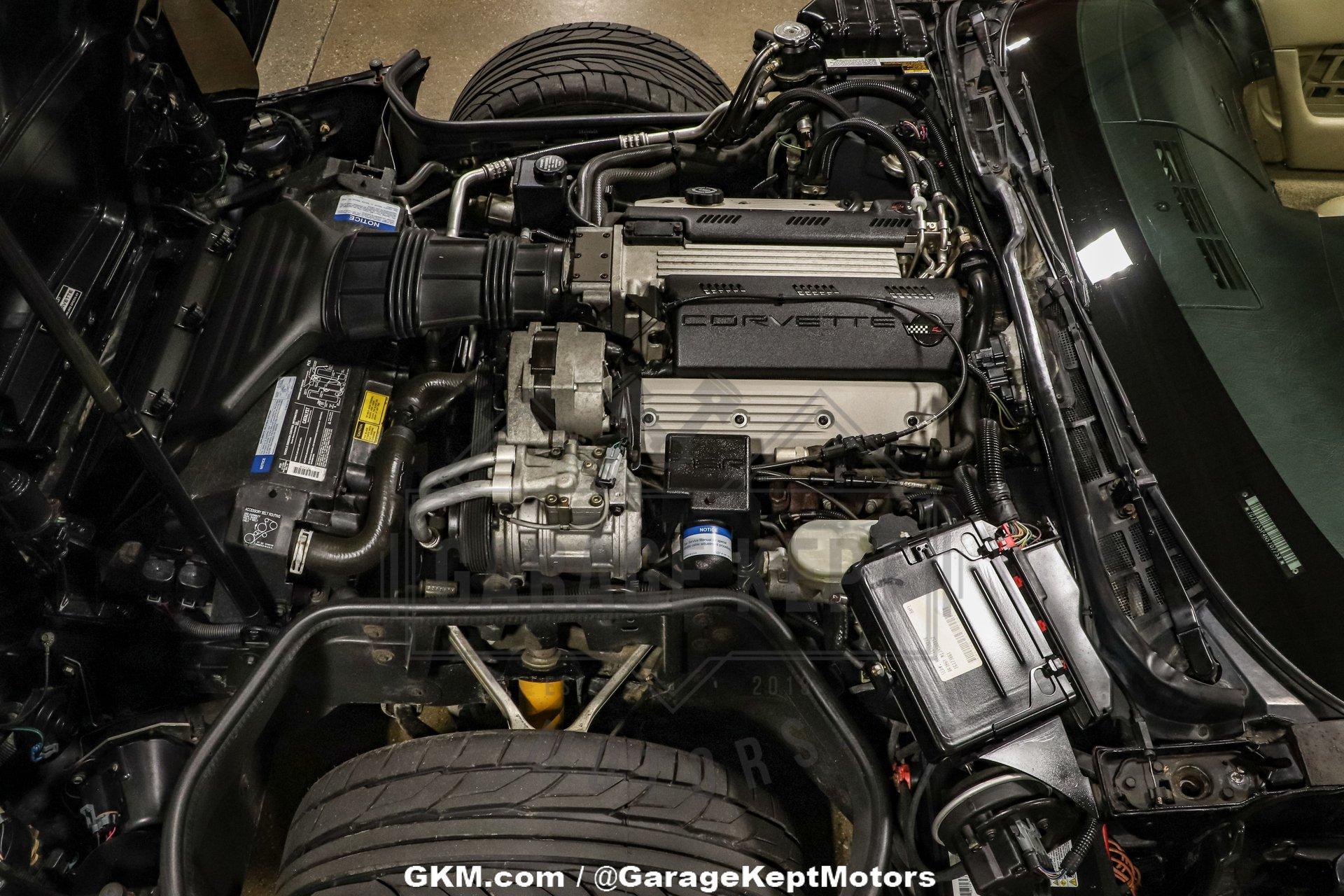 Chevrolet-Corvette-1992-Black-Tan-5