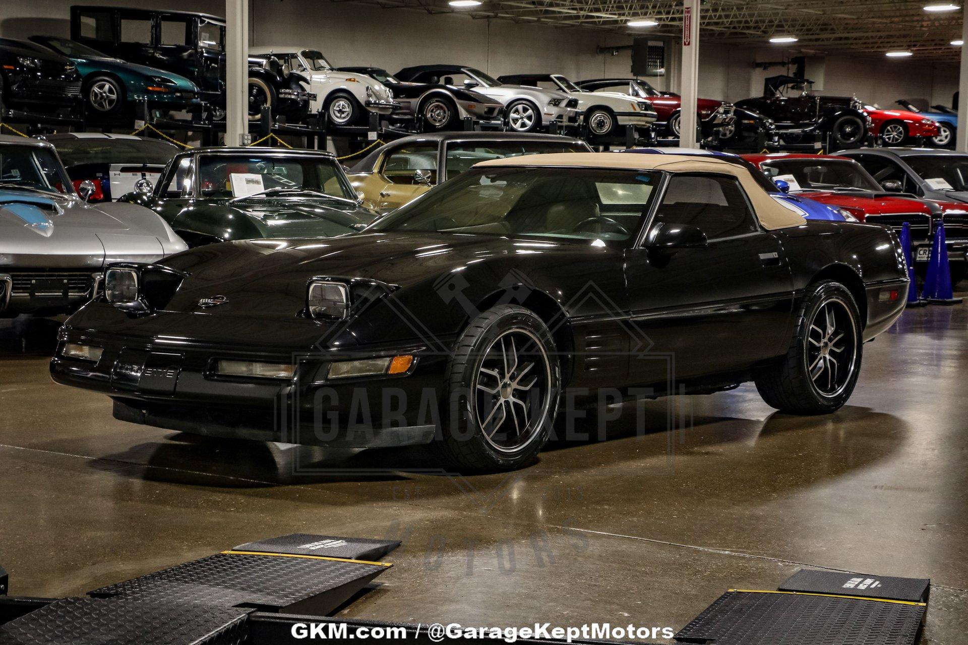 Chevrolet-Corvette-1992-Black-Tan-7