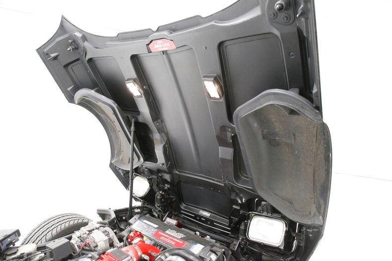 Chevrolet-Corvette-1992-Black-Tan-7