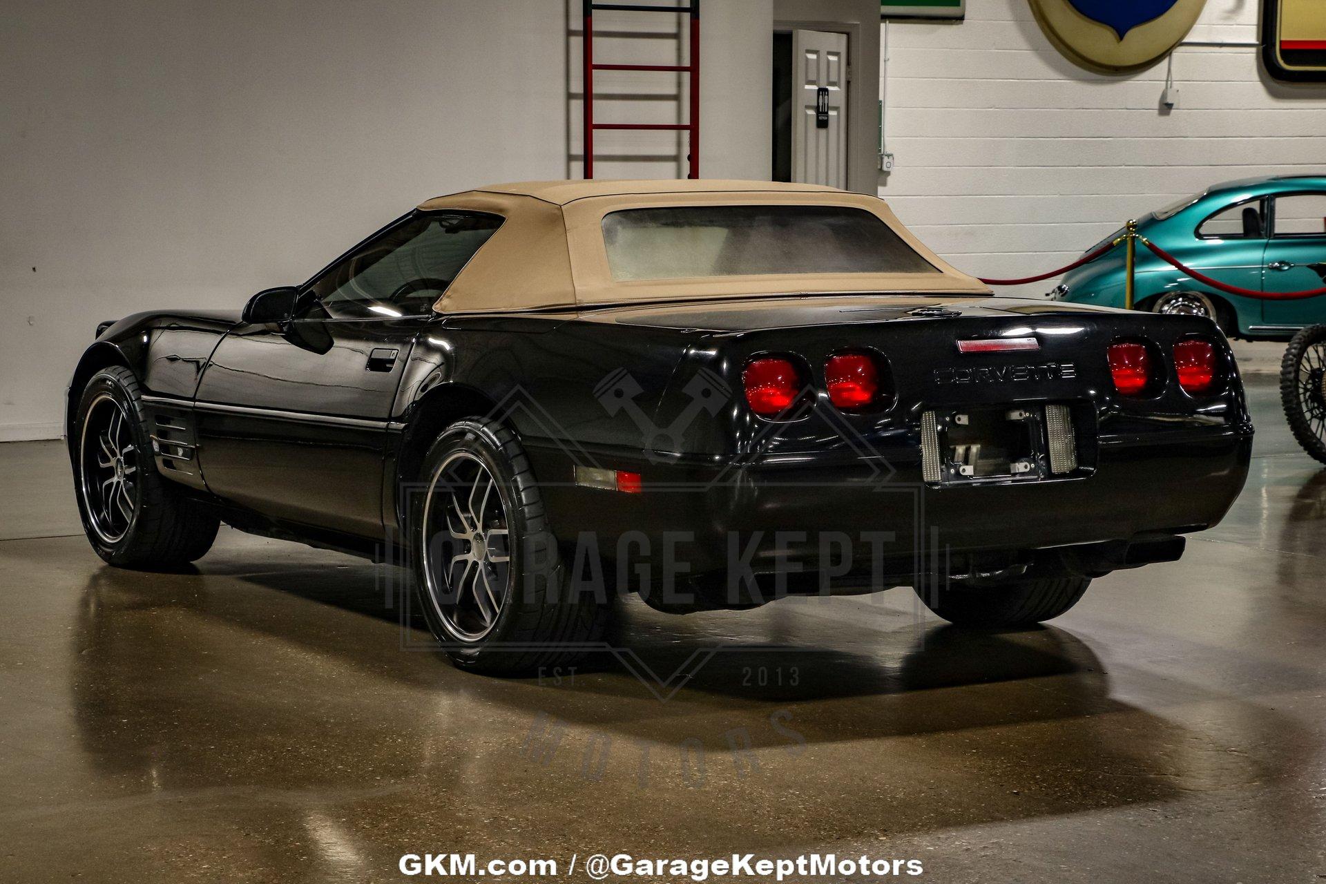 Chevrolet-Corvette-1992-Black-Tan-9