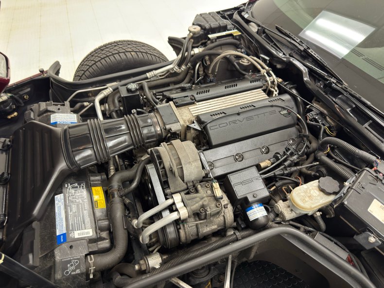 Chevrolet-Corvette-1993-Dark-Ruby-Metallic-Ruby-Red-26