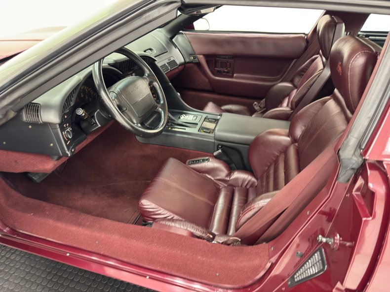 Chevrolet-Corvette-1993-Dark-Ruby-Metallic-Ruby-Red-33