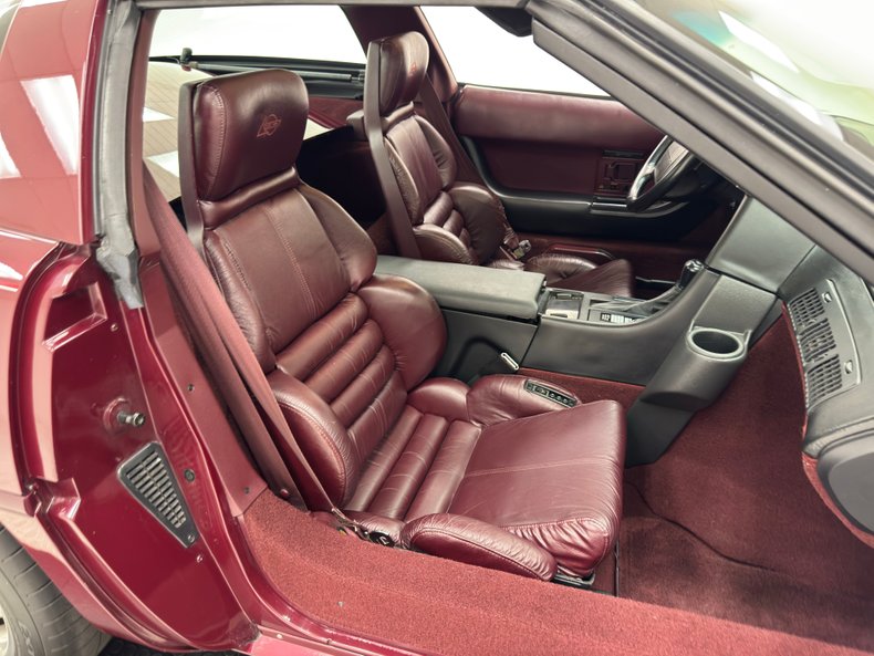 Chevrolet-Corvette-1993-Dark-Ruby-Metallic-Ruby-Red-34