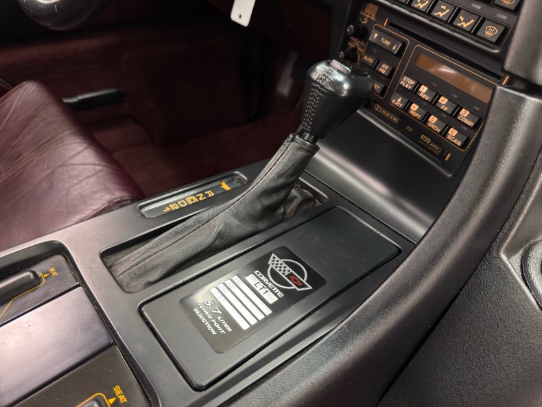 Chevrolet-Corvette-1993-Dark-Ruby-Metallic-Ruby-Red-41