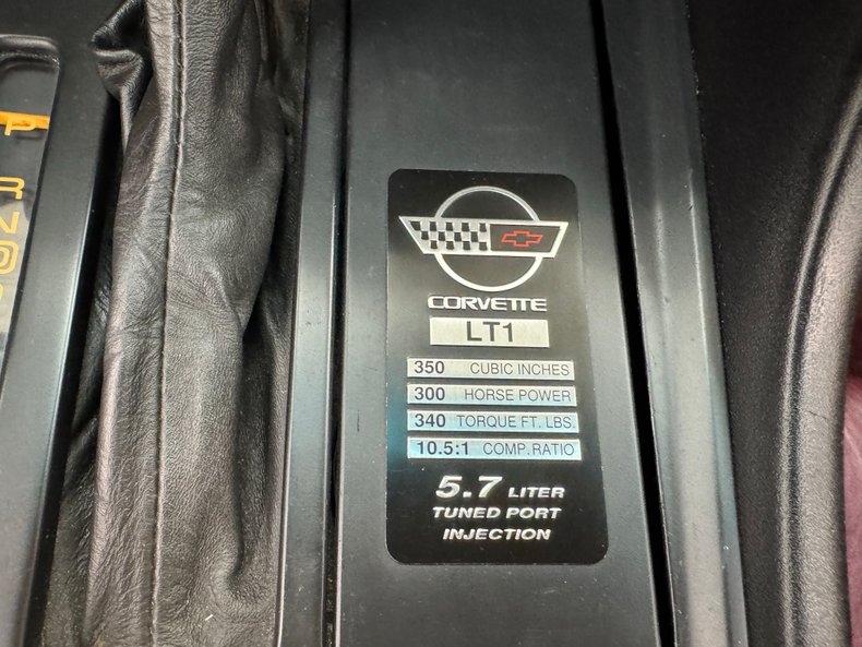 Chevrolet-Corvette-1993-Dark-Ruby-Metallic-Ruby-Red-42