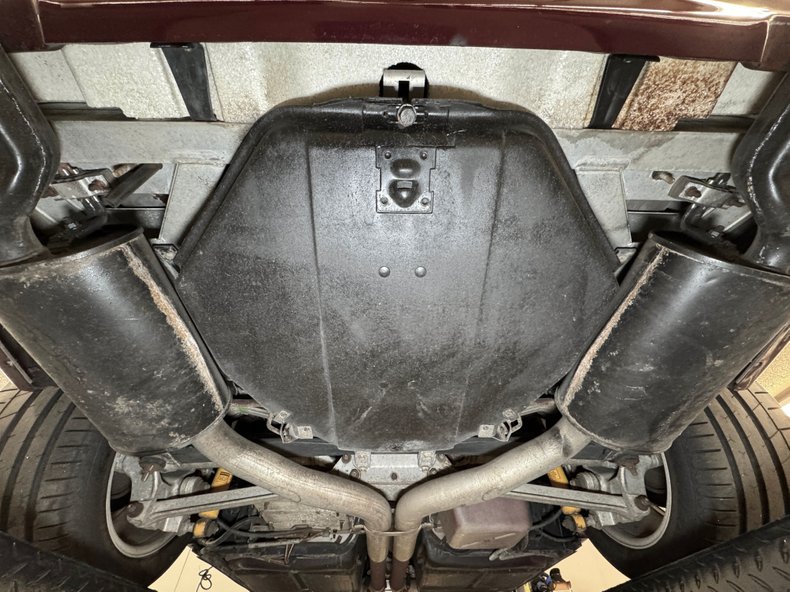 Chevrolet-Corvette-1993-Dark-Ruby-Metallic-Ruby-Red-48