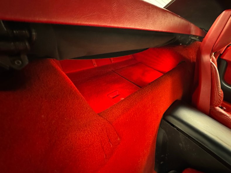 Chevrolet-Corvette-1993-Torch-Red-Red-16