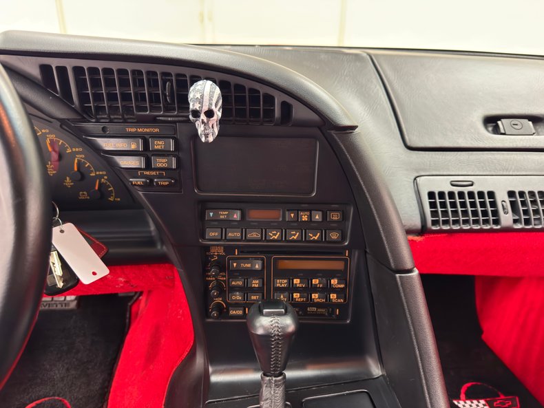 Chevrolet-Corvette-1993-Torch-Red-Red-20