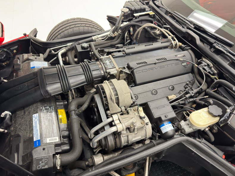 Chevrolet-Corvette-1993-Torch-Red-Red-41