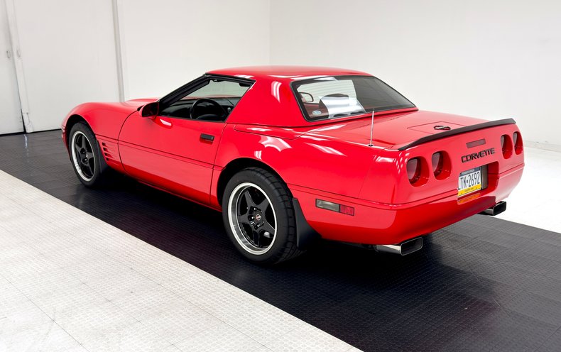 Chevrolet-Corvette-1993-Torch-Red-Red-42