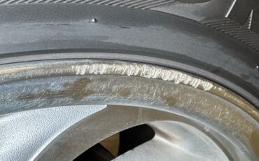 Chevrolet-Corvette-1994-Arctic-White-Red-20