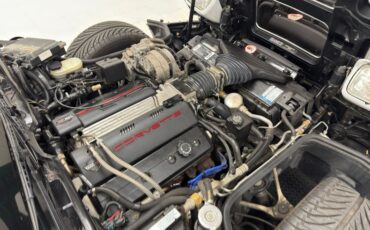 Chevrolet-Corvette-1994-Arctic-White-Red-22