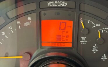 Chevrolet-Corvette-1994-Arctic-White-Red-37