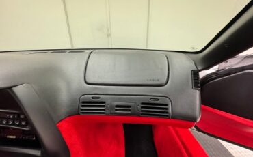 Chevrolet-Corvette-1994-Arctic-White-Red-39