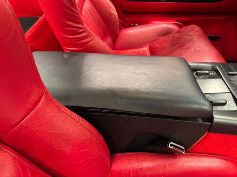 Chevrolet-Corvette-1994-Arctic-White-Red-43