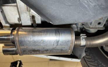 Chevrolet-Corvette-1994-Arctic-White-Red-48