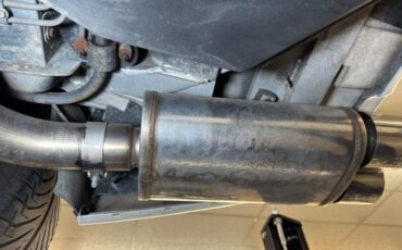 Chevrolet-Corvette-1994-Arctic-White-Red-49