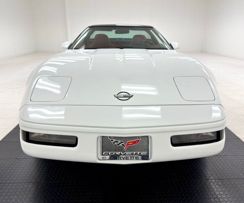 Chevrolet-Corvette-1994-Arctic-White-Red-7
