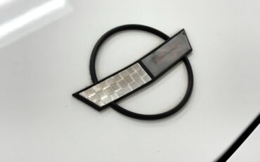 Chevrolet-Corvette-1994-Arctic-White-Red-8