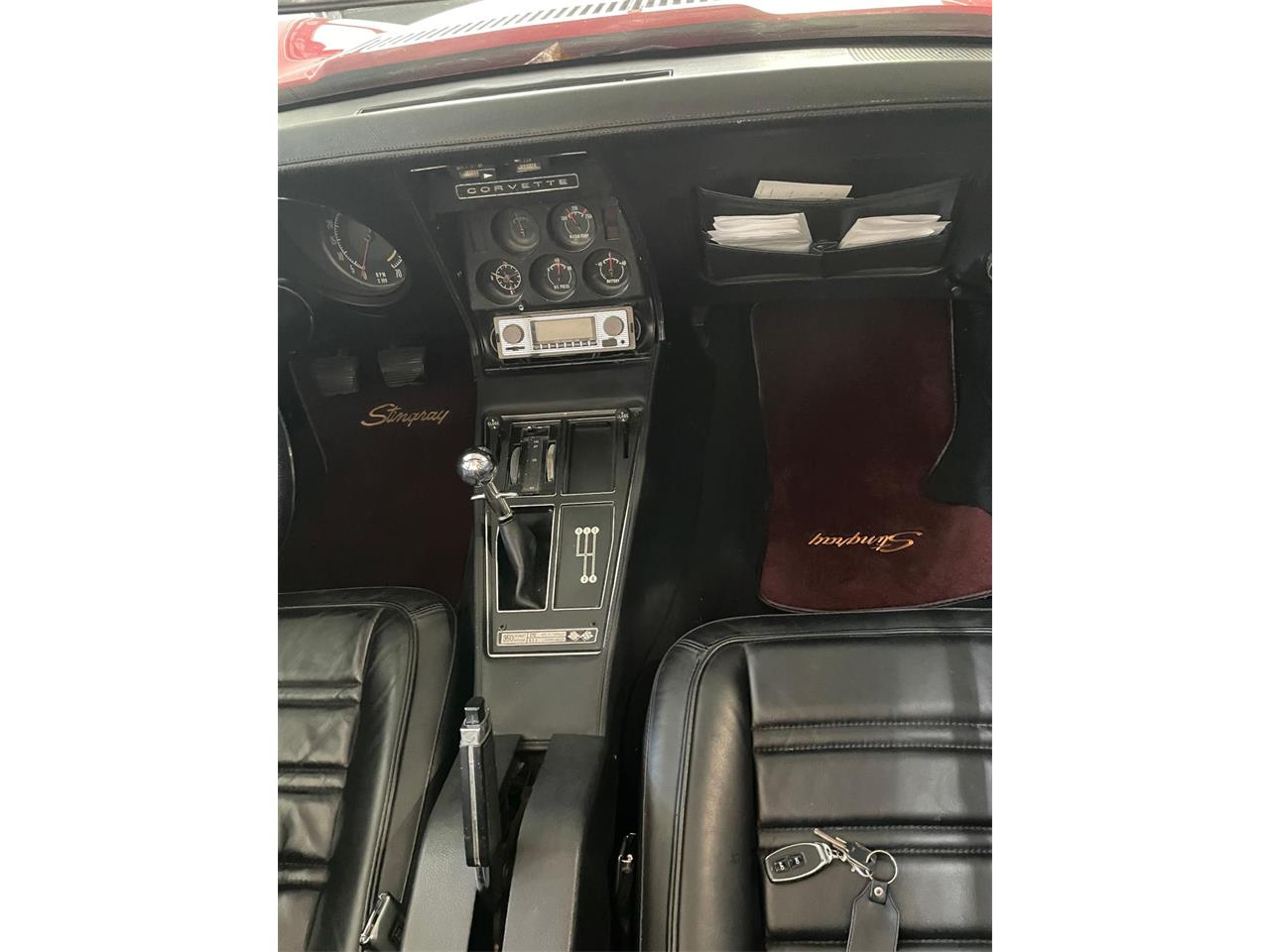 Chevrolet-Corvette-stingray-1974-Red-Black-9