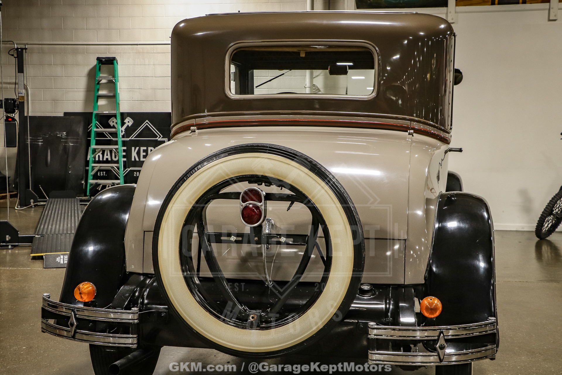 Chevrolet-Coupe-1929-BeigeTan-BeigeTan-46