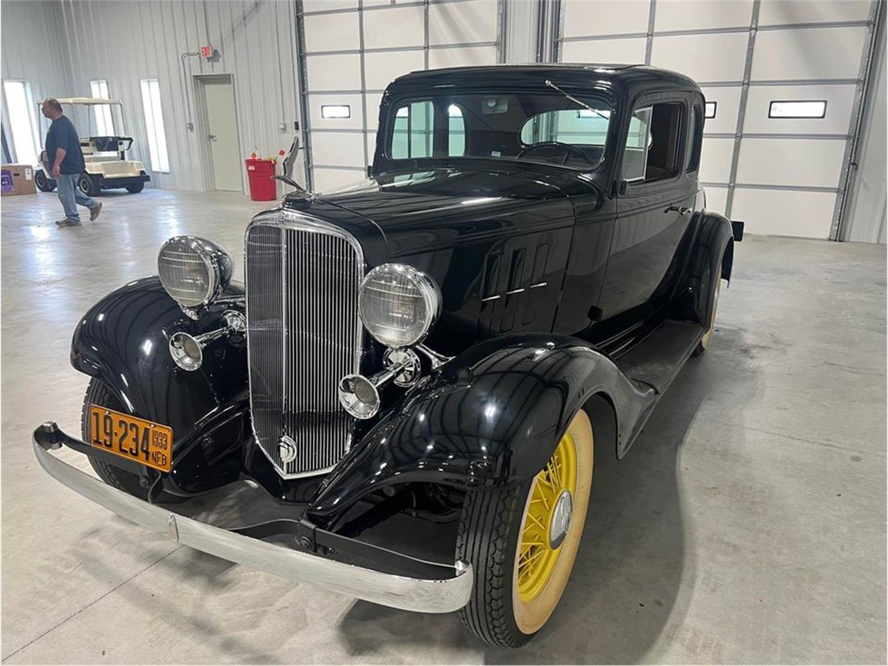 Chevrolet-Coupe-1933-Black-Tan-1
