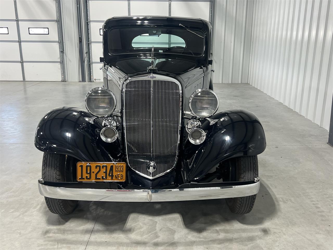 Chevrolet-Coupe-1933-Black-Tan-3