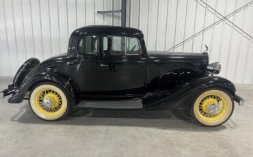 Chevrolet-Coupe-1933-Black-Tan
