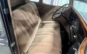 Chevrolet-Coupe-1933-Black-Tan-4