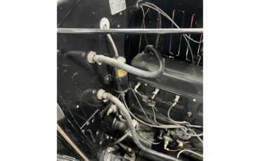 Chevrolet-Coupe-1933-Black-Tan-8