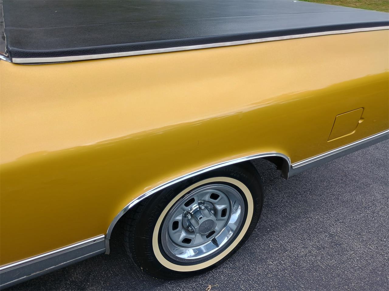 Chevrolet-El-camino-1971-Gold-Tan-Gold-Carpet-14