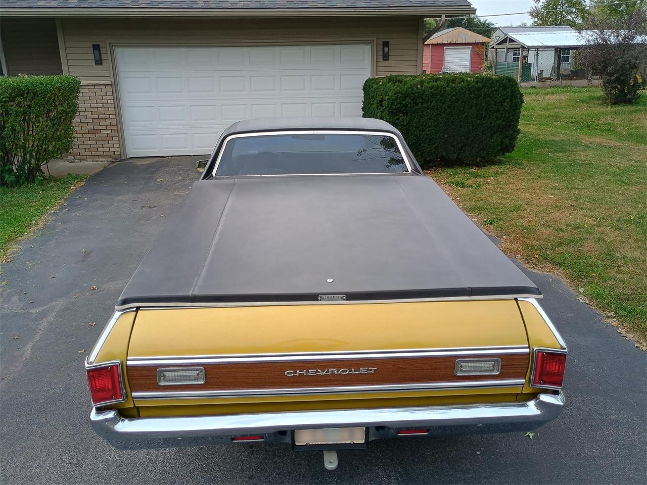 Chevrolet-El-camino-1971-Gold-Tan-Gold-Carpet-15