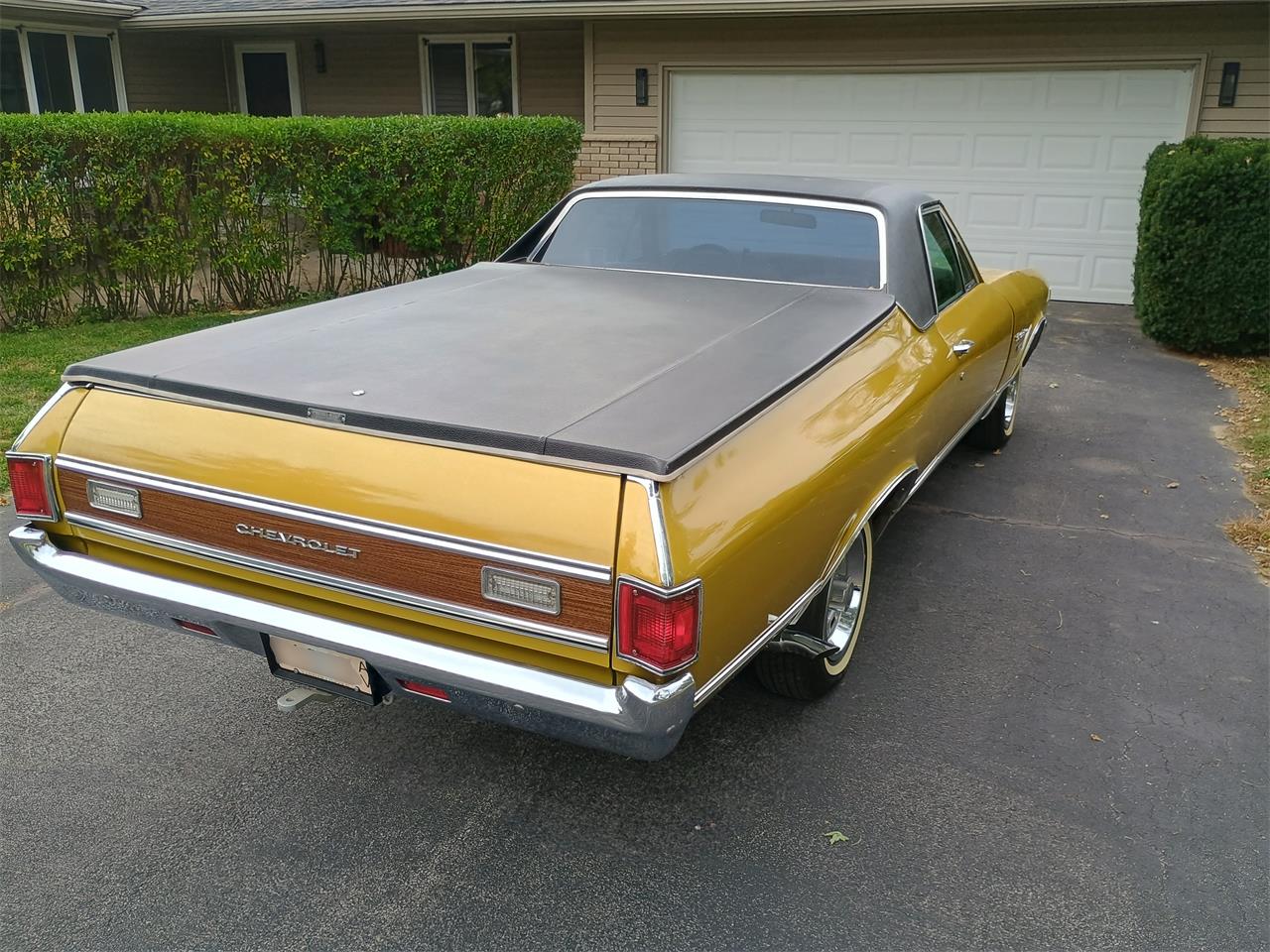 Chevrolet-El-camino-1971-Gold-Tan-Gold-Carpet-24