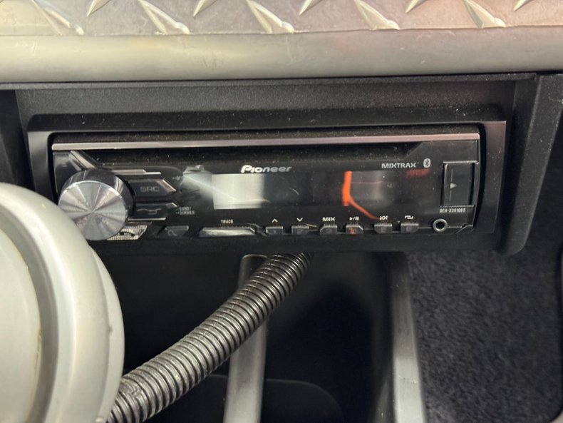 Chevrolet-El-camino-1978-Orange-Black-10