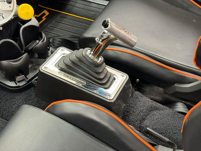 Chevrolet-El-camino-1978-Orange-Black-12