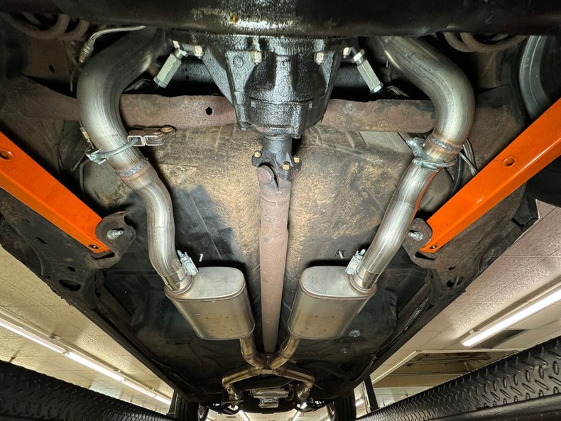 Chevrolet-El-camino-1978-Orange-Black-17